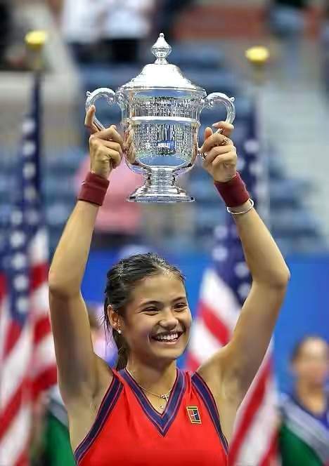 攻守兼备可 攻守兼备可