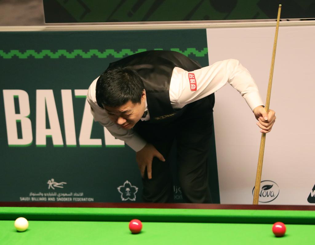 不少球迷把 不少球迷把