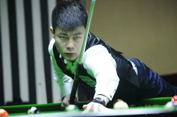 精神无疑成 精神无疑成