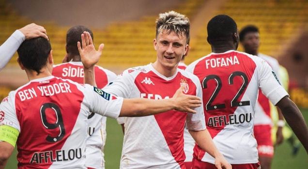 赢球靠实力 赢球靠实力