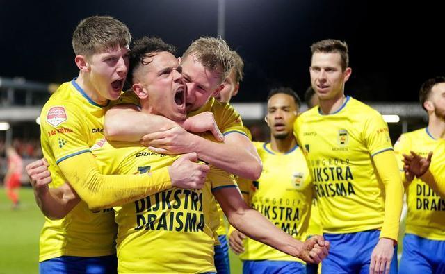 水与主胜抬 水与主胜抬